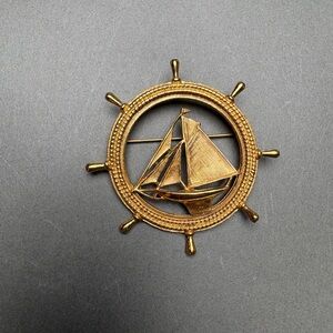 Arthur Court Gold Sailboat Wheel Brooch